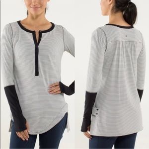 Lululemon Urbanite Henley Long Sleeve Hyper Stripe Angel Wing Black 8